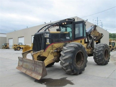 Forestales Maquinas Caterpillar 525B