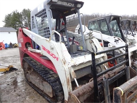 Minicargadores Takeuchi TL130