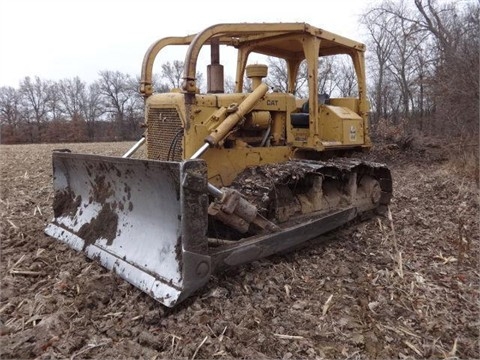 Tractores Sobre Orugas Caterpillar D6D