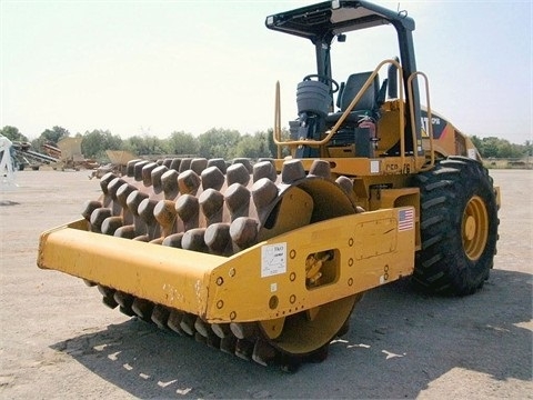 Compactadora Vibratoria Caterpillar CP56