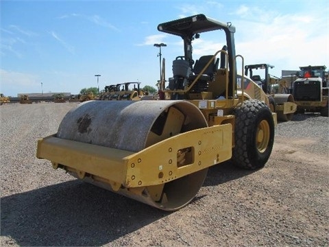 Compactadora Vibratoria Caterpillar CS56