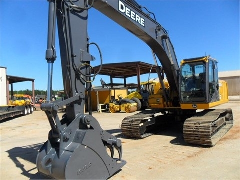  Deere 200D usada a la venta Ref.: 1389299485075217 No. 3