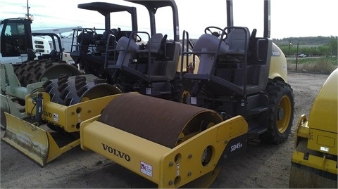 Compactadora Vibratoria Volvo SD45D