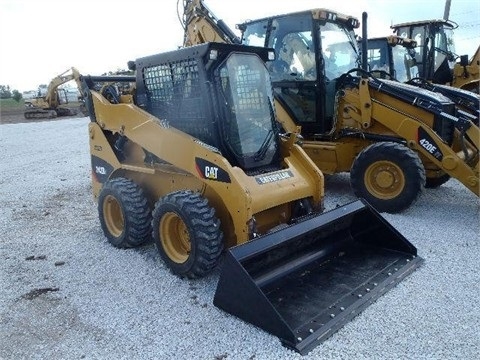 Minicargadores Caterpillar 242B