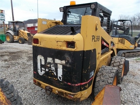 Minicargadores Caterpillar 236