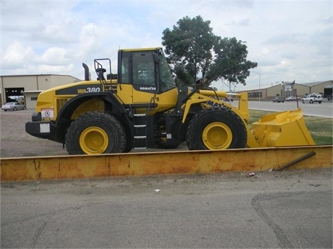 Cargadoras Sobre Ruedas Komatsu WA380