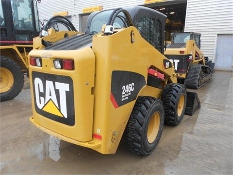 Minicargadores Caterpillar 246 C