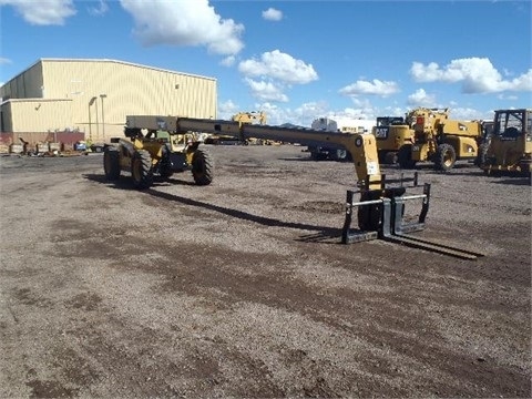 Manipulador Telescopico Caterpillar TL642