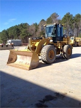 CATERPILLAR 928H usada a buen precio Ref.: 1393469039468521 No. 2