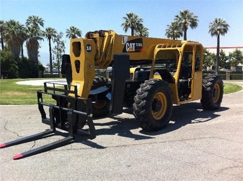 Telehandler Caterpillar TL1055