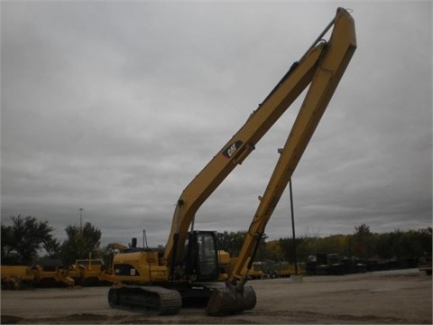  Caterpillar 324DL de segunda mano a la venta Ref.: 1394134277302315 No. 3