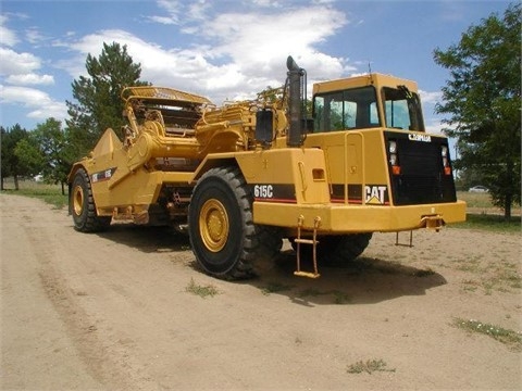 Screpers Caterpillar 615C II