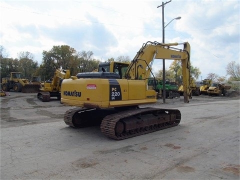  Komatsu PC220 usada en buen estado Ref.: 1394736856810618 No. 3