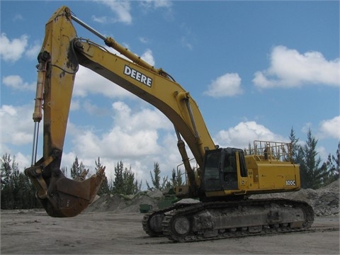  DEERE 800C de segunda mano en venta Ref.: 1395443002245066 No. 4