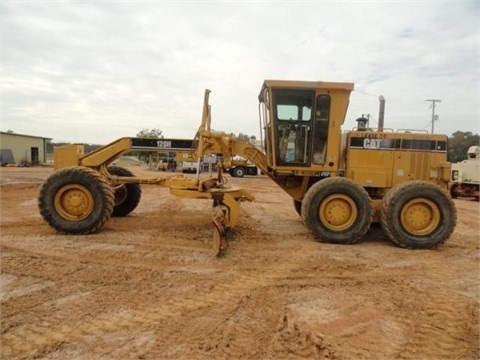 Motoconformadoras Caterpillar 120H