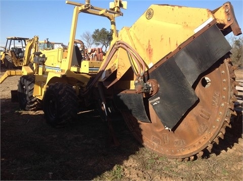 Zanjadora Vermeer V8550