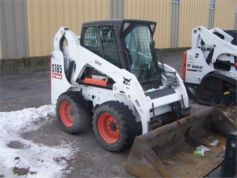 Minicargadores Bobcat S185