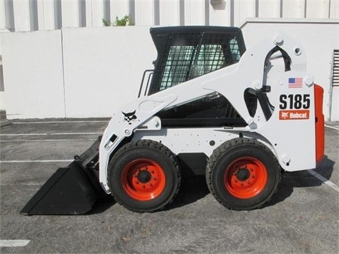 Minicargadores Bobcat S185