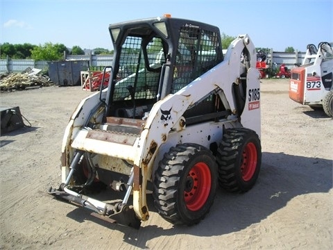 Minicargadores Bobcat S185