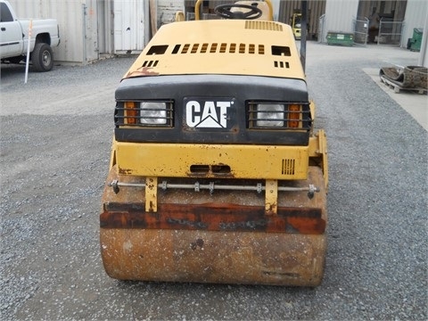 Compactadora Vibratoria Caterpillar CB-224C