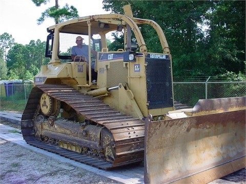 Tractores Sobre Orugas Caterpillar D6M