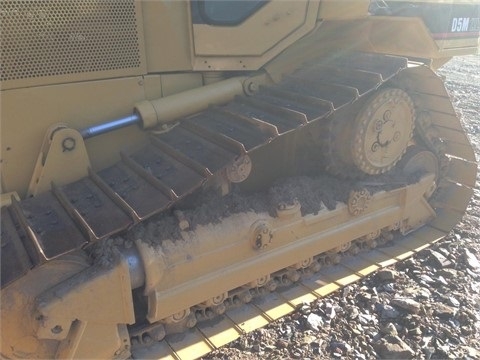 venta tractor sobre orugas Caterpillar D5M seminueva Ref.: 1398366369406052 No. 2