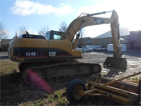  Caterpillar 324D seminueva en perfecto estado Ref.: 1398731208720557 No. 4