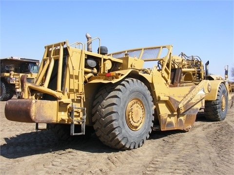 Screpers Caterpillar 627G