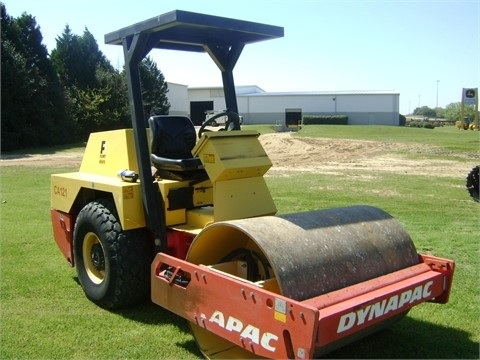 Compactadora Vibratoria Dynapac CA121D