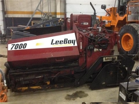 Pavers Leeboy 7000