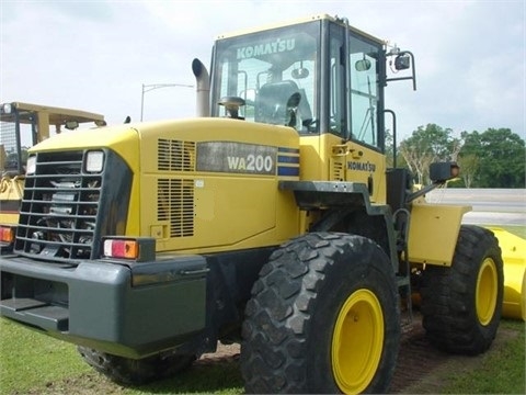 Cargadoras Sobre Ruedas Komatsu WA200