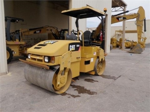 COMPACTADORAS CATERPILLAR CB34 usada en buen estado Ref.: 1400012411029677 No. 3