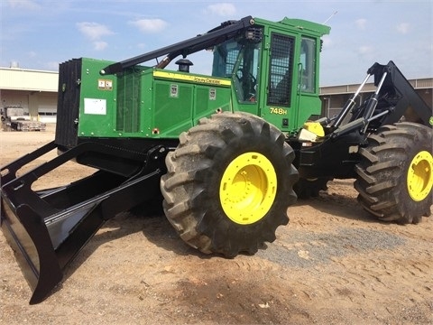 Forest Machines Deere 748H