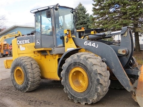  Deere 644J de medio uso en venta Ref.: 1400188835822968 No. 2