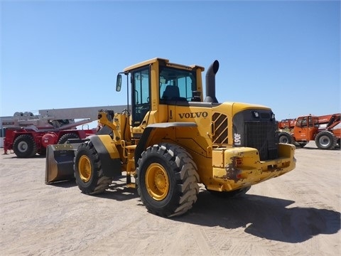  Volvo L90F de segunda mano a la venta Ref.: 1400198925245752 No. 4