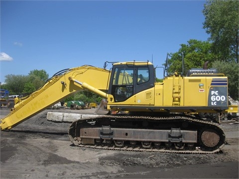 KOMATSU PC600 de segunda mano Ref.: 1401489996506255 No. 2