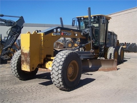  Deere 772GP en venta, usada Ref.: 1401820108053825 No. 3