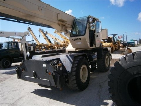 Gruas Terex RT230