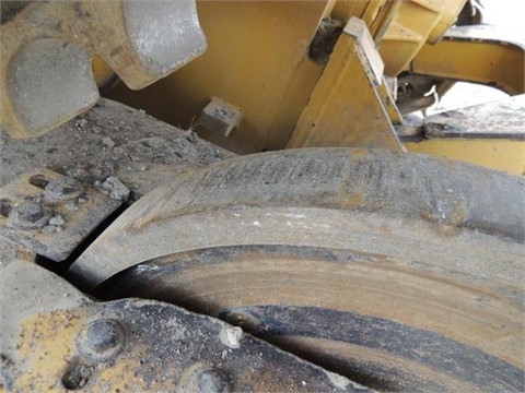  Caterpillar D6T de segunda mano a la venta Ref.: 1402015957267313 No. 4