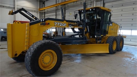 Motor Graders Deere 772GP
