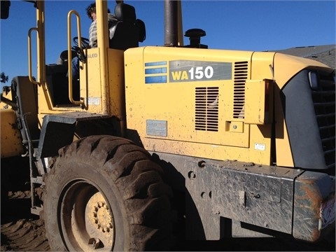  Komatsu WA150 de bajo costo Ref.: 1402527795594239 No. 2