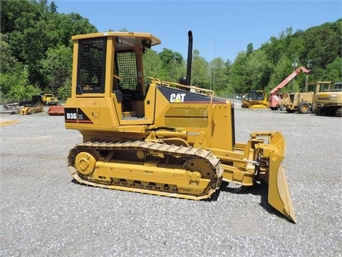  Caterpillar D3G de segunda mano a la venta Ref.: 1402970323236026 No. 3