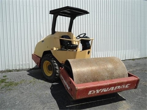 Compactadora Vibratoria Dynapac CA134D