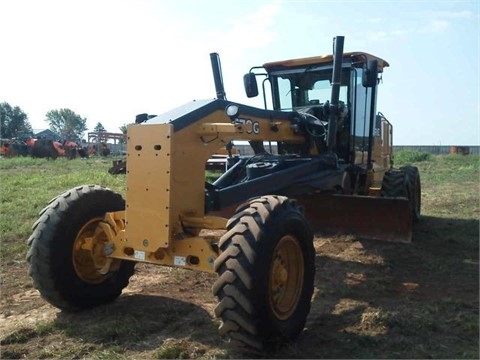 Motoconformadoras Deere 670