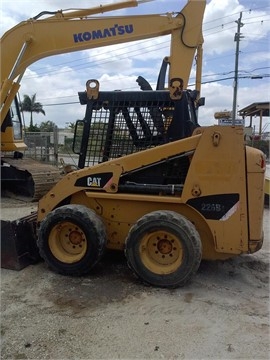 Miniloaders Caterpillar 226