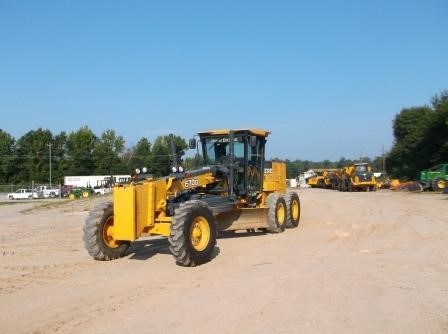 Motoconformadoras Deere 670D