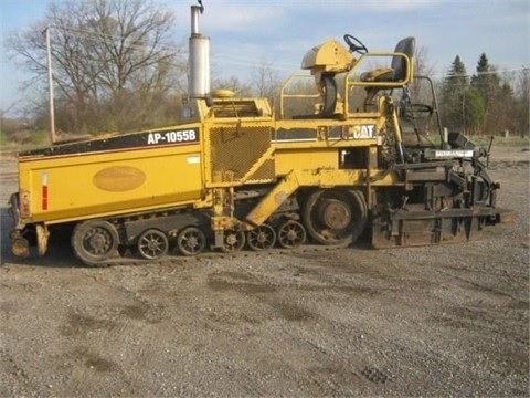 Pavimentadoras Caterpillar AP-1055