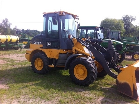 Cargadoras Sobre Ruedas Deere 244J