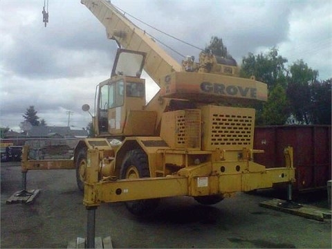 Gruas Grove RT635C