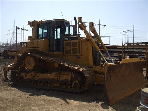 Dozers/tracks Caterpillar D6T